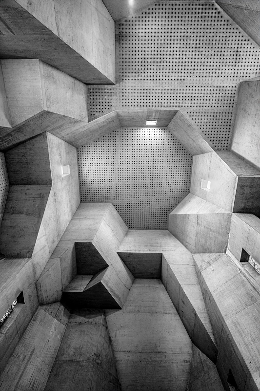 Shoran_Soltani_Monumentaler_Brutalismus